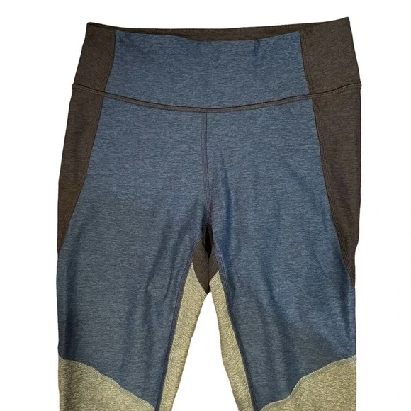 Outdoor Voices 7/8 Tri Tone Leggings Blue Size Small - Picture 4 of 5